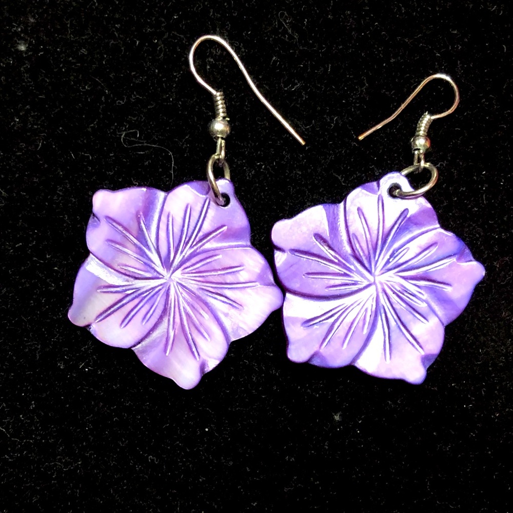 Purple hibiscus shell earrings, Hawaiian Earings